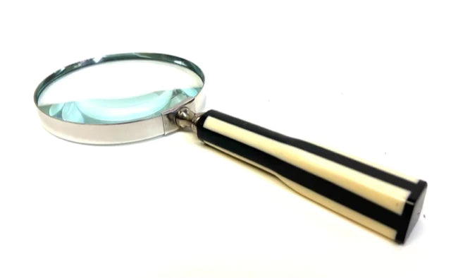 Black & White Magnifying Glass
