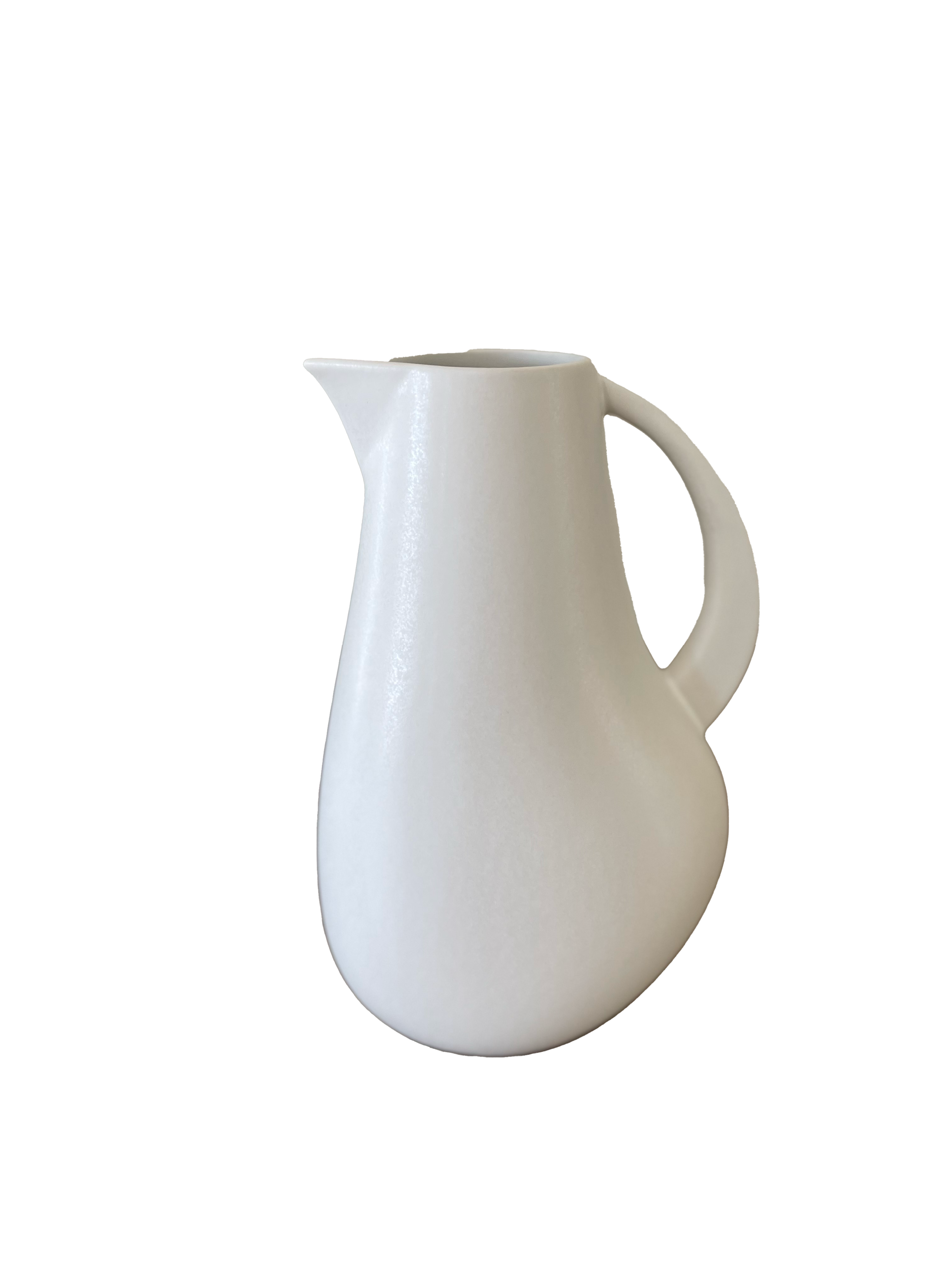 Highlands White Pitcher – Mac & Co. Shoppe